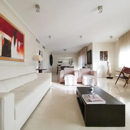 Entire Floor Parque Nacoes Prime Expo30 Apartment *