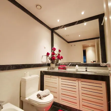 Entire Floor Parque Nacoes Prime Expo30 Apartment *