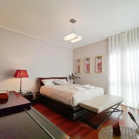 Entire Floor Parque Nacoes Prime Expo30 Lissabon