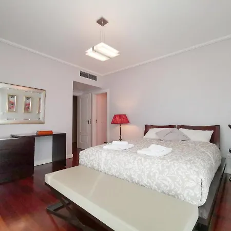 Appartement Entire Floor Parque Nacoes Prime Expo30 Lissabon